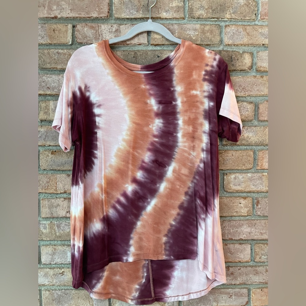 American Eagle soft and sexy tee.